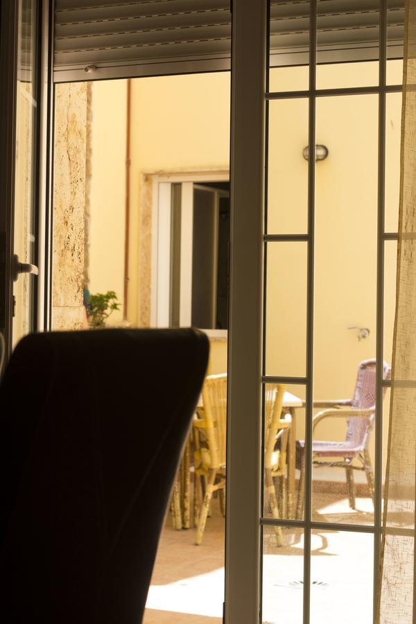 Hotel La Parrilla Альбокс Экстерьер фото